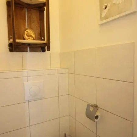 T3 Au Centre De La Bourboule, 4 Pers, Pres Des Thermes - Fr-1-608-164 *